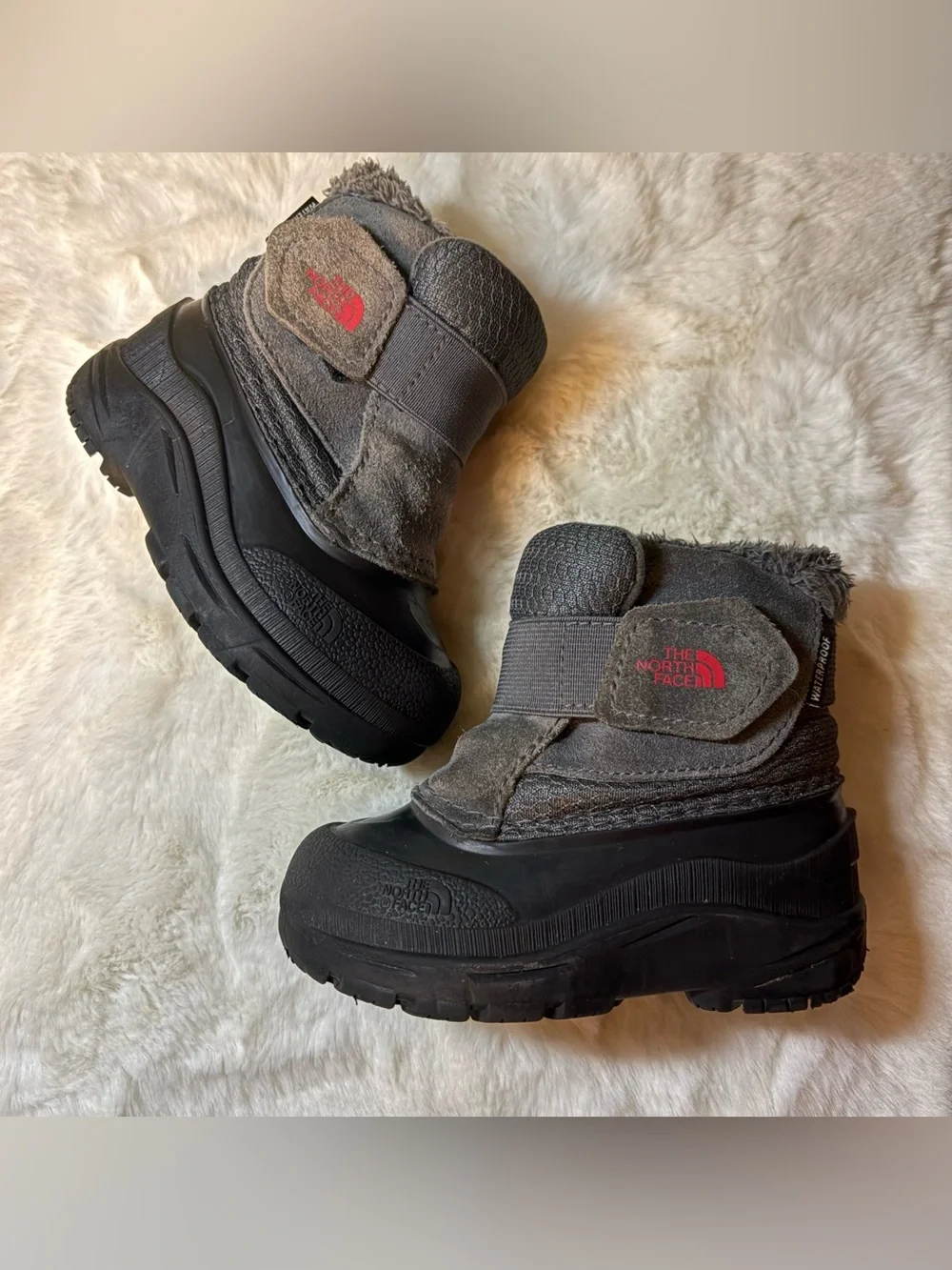 The North Face Toddler Alpenglow II Winter Boot - Like New! Toddler 6